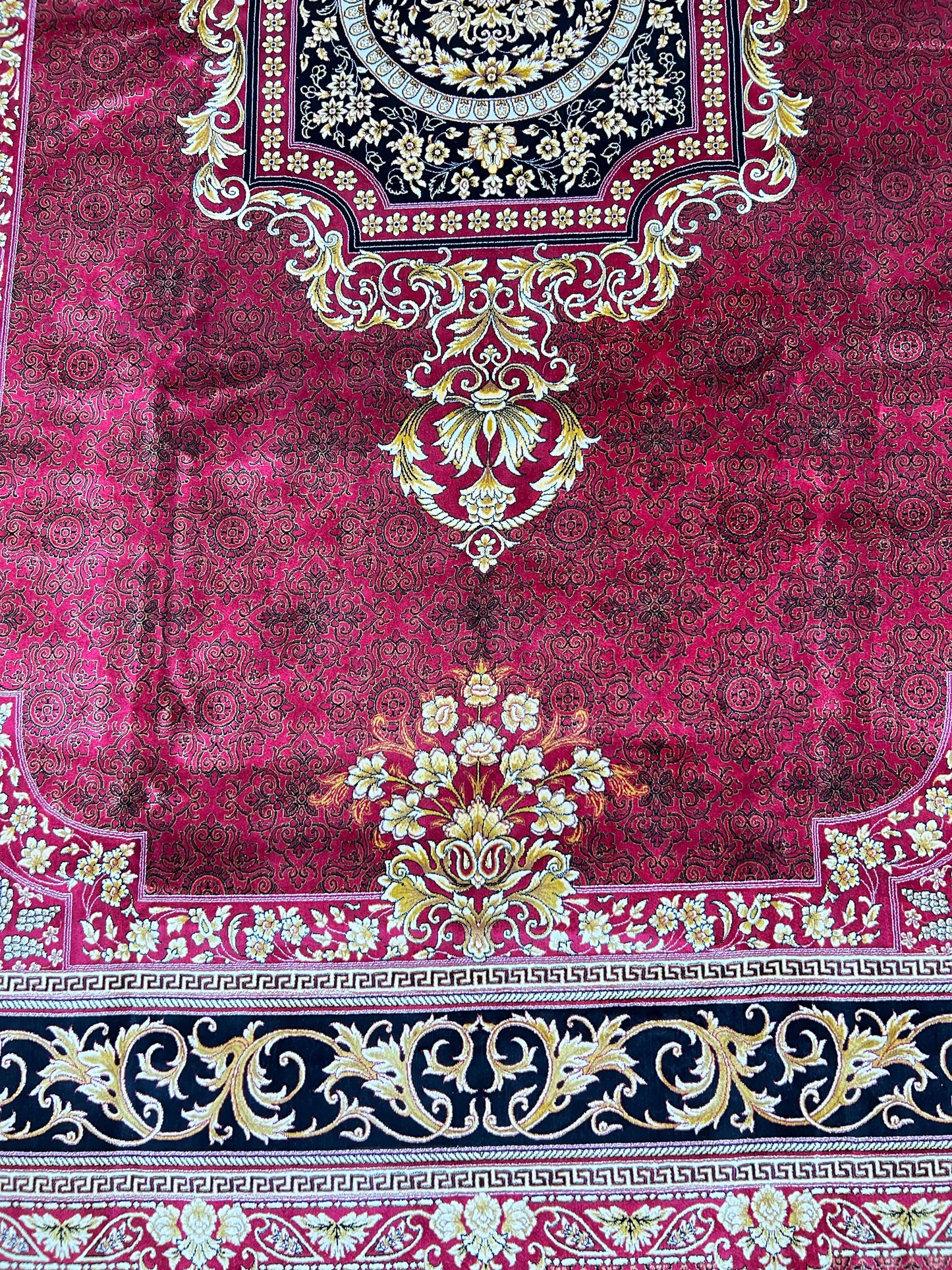 Regal Medallion Rug