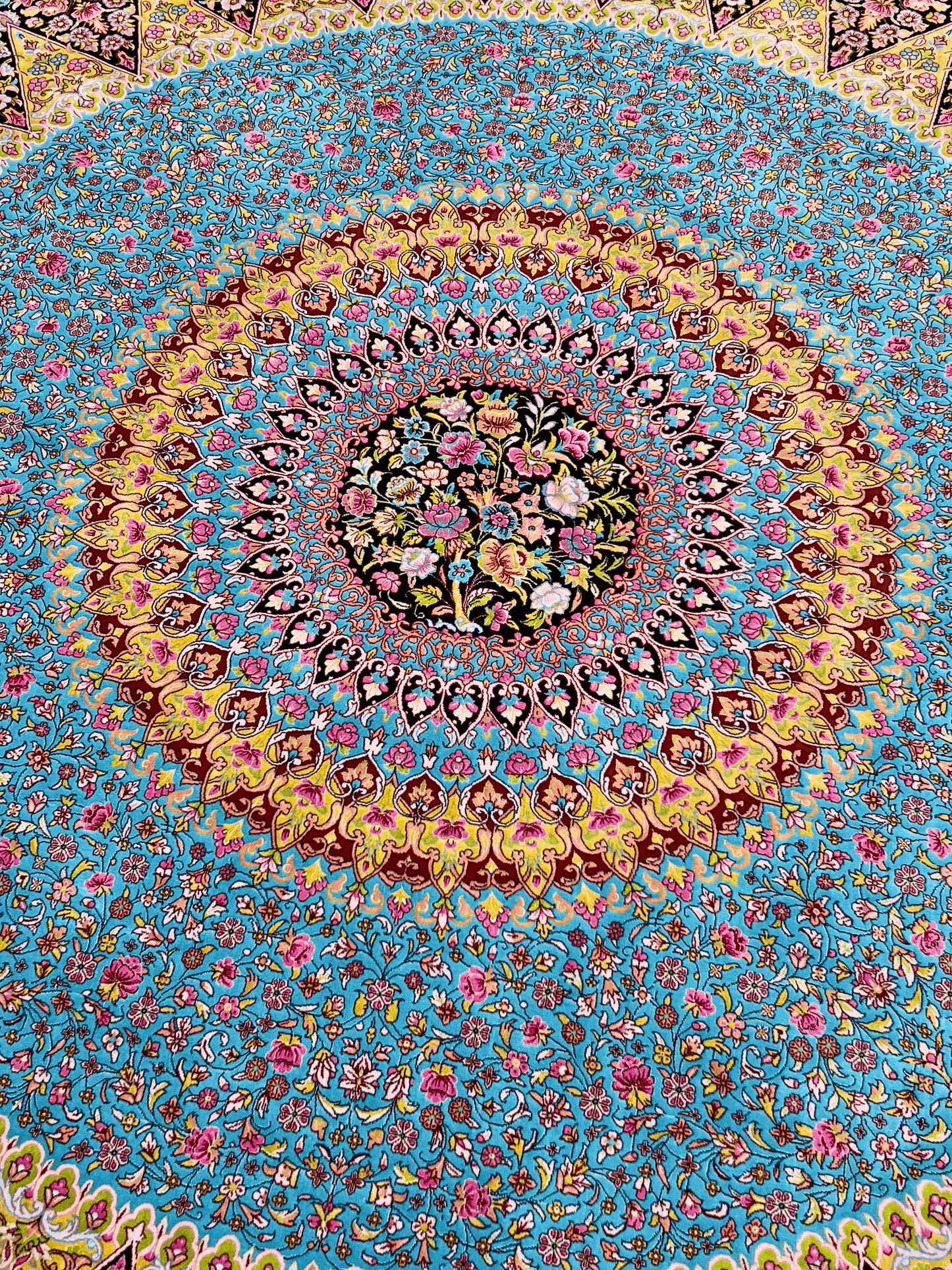 Round Spectral Mandala Oriental Rug