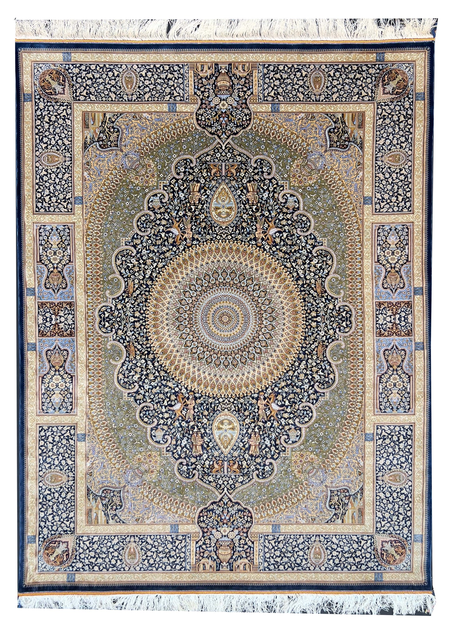 Luxurious Heritage Rug