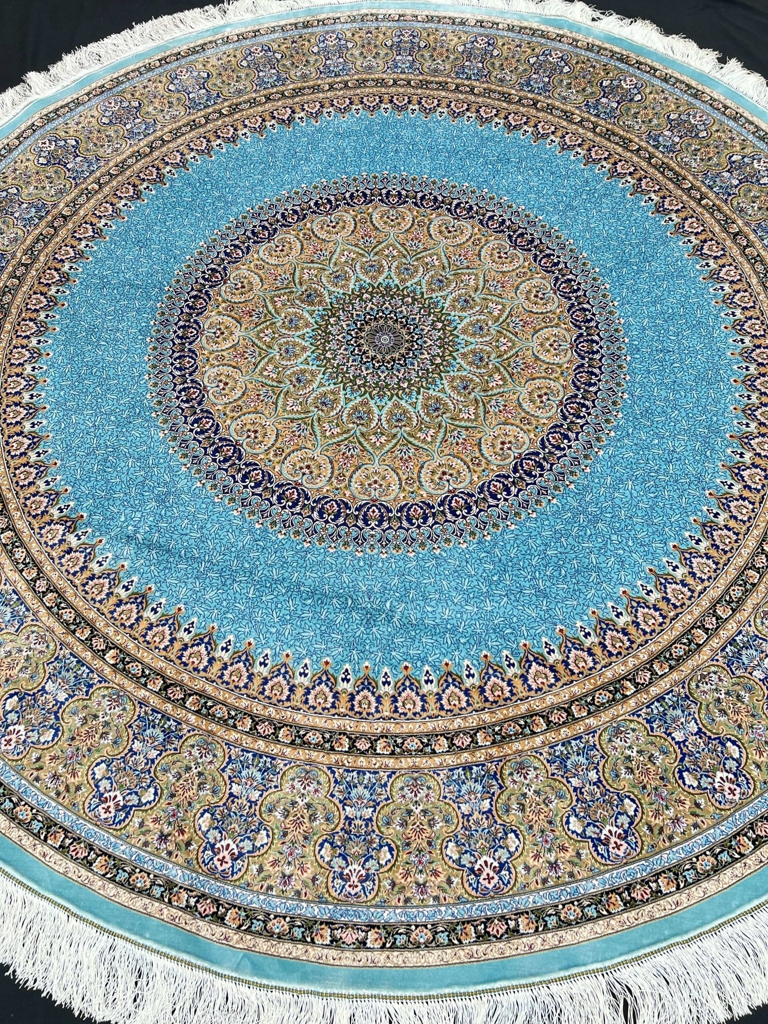 Blue Gaz Round Silk Rug