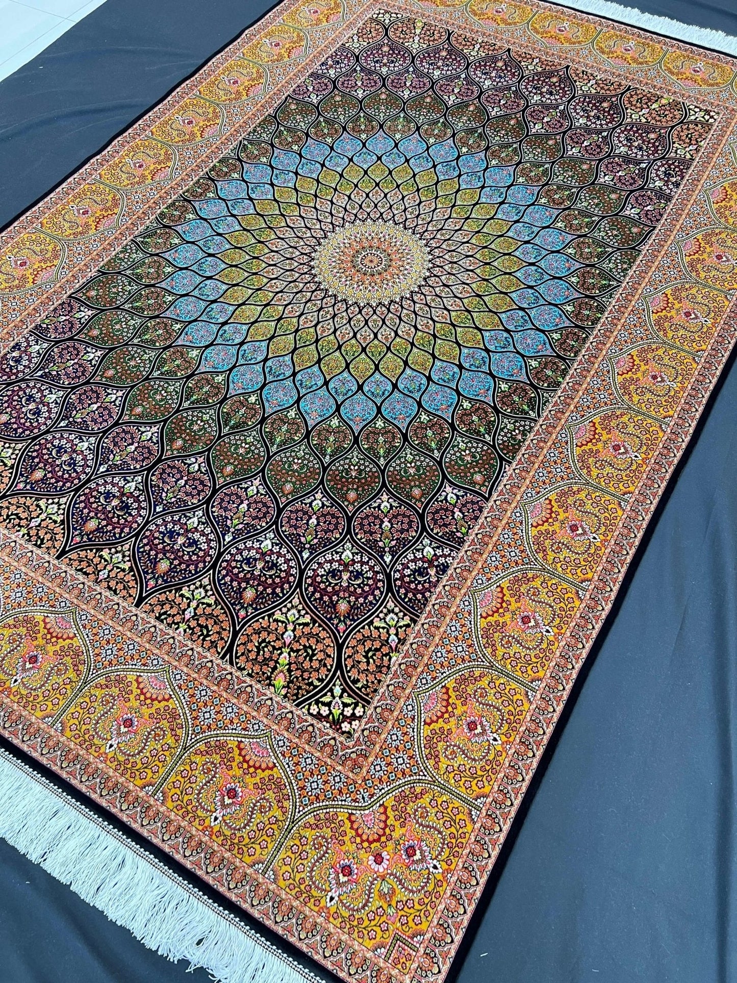 Golden Gonbad Dome Silk Rug